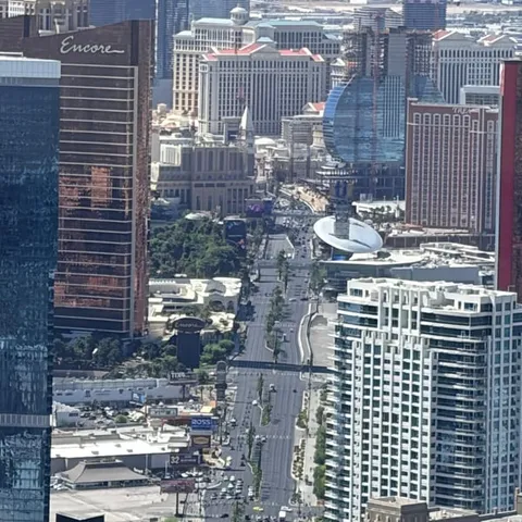 The Strip seen straight down from the STRAT tower